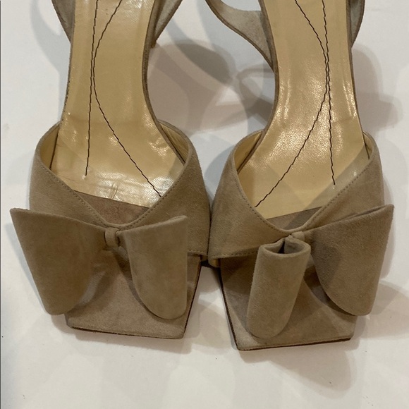 Kate Spade Tan Suede Bow Heels Size 9.5B - Picture 4 of 16